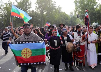 Mapuches protestan por el centro