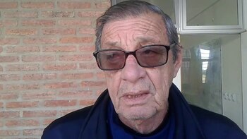 El árbitro argentino Carlos Espósito