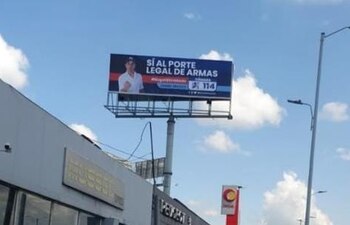 Centro Democrático, legalización de armas