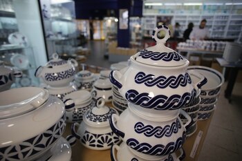 Fuentes soperas en azul y