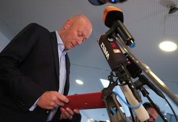 Thomas Kemmerich renunció inmediatamente después