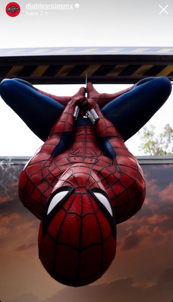 La presencia de Spider-Man conviertió el Harp Helú en un espacio que mezcló béisbol y cultura pop con una experiencia inmersiva para la afición. (Instagram/diablosrojosmx)