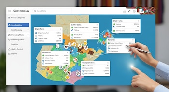 Captura de pantalla de una aplicación con el mapa de Guatemala y marcadores de productos, con una mano usando un lápiz óptico y otra un dedo.