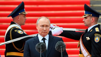 Putin aumenta las tensiones con Occidente: Rusia ordenó ejercicios militares con armas nucleares tácticas