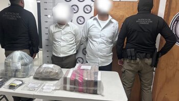 Choferes de autobús detenidos con