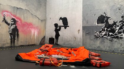 Banksy abrió su propio museo en Nueva York, con casi 200 obras de toda su carrera 