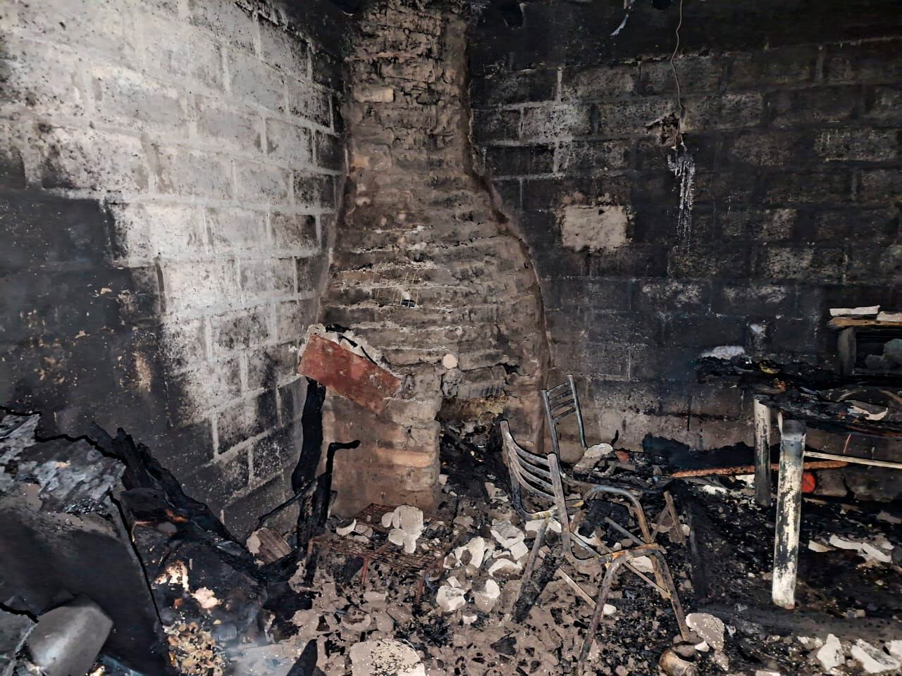 El siniestro ocurrió en la madrugada de este martes en la localidad de La Chimbera