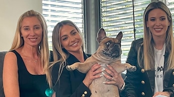 Con la esposa de Nico