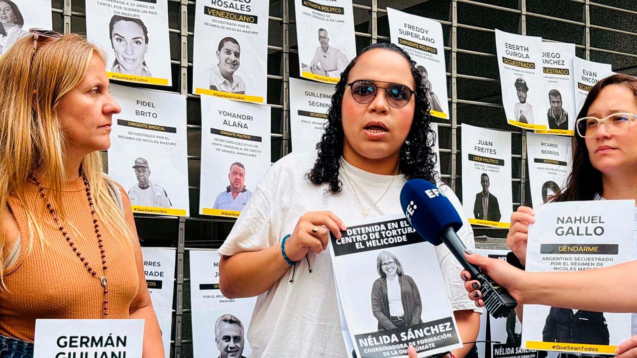 Familiares de rehenes argentinos secuestrados por el chavismo y de presos políticos venezolanos