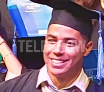 Saif egresó de un colegio