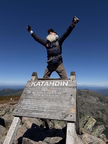 A los 91 años, Dale Sanders recuperó el récord del Sendero de los Apalaches tras 71 caídas