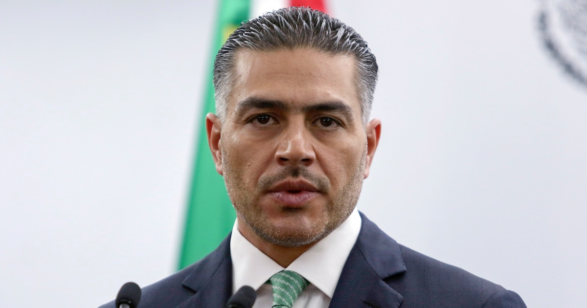 SSPC aclara situación de ficha roja de Interpol sobre Rubén Rocha Moya