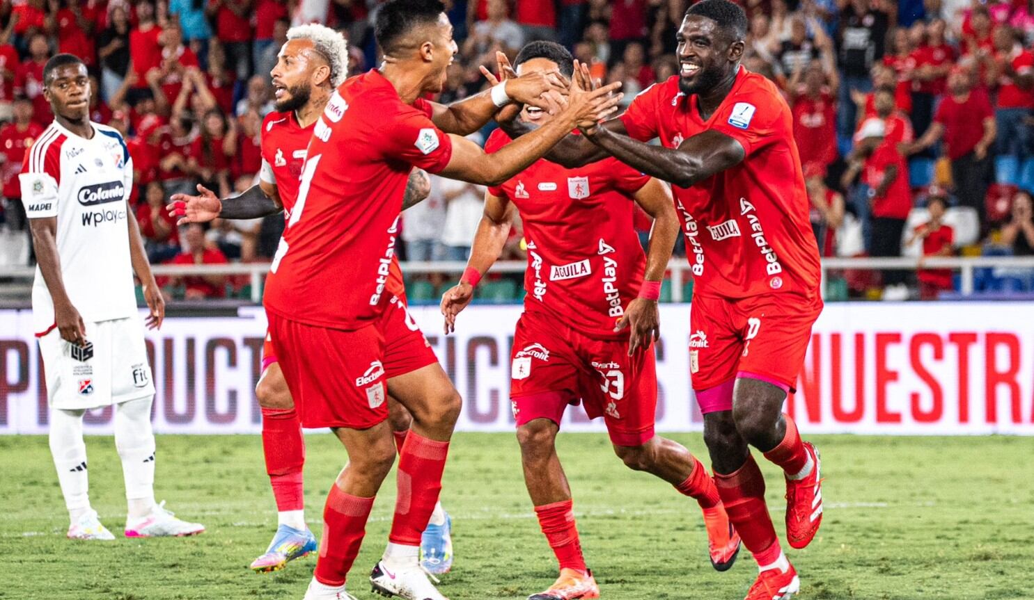 América de Cali arrancó el segundo semestre de 2025 con cuatro refuerzos y el nuevo técnico Diego Raimondi - crédito América de Cali