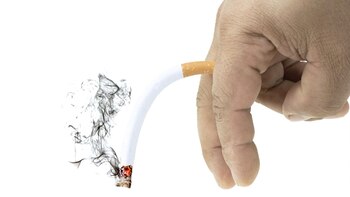 ¿Problemas de erección? Señales de que el cigarro podría estar dañando tu salud sexual