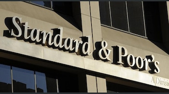 Standard & Poor's mejoró la perspectiva crediticia de Honduras de negativa a estable, manteniendo las calificaciones soberanas en 'BB-/B'. (foto de Archivo)