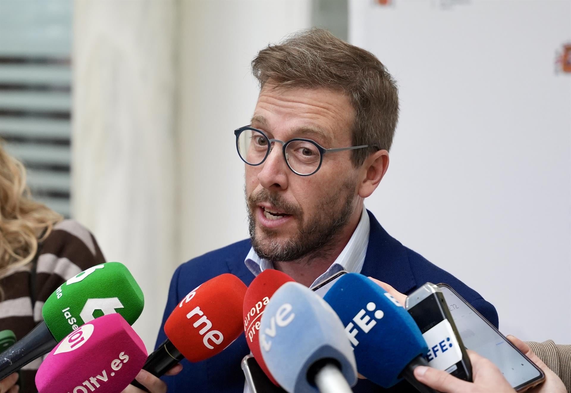 El Gobierno asegura que se coloca «a la cabeza» de algunas demandas de los agricultores: «Tendemos la mano»