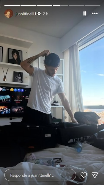Juana Tinelli publicó en Instagram una fotografía de Junior Hernández mientras acomodaba su equipaje