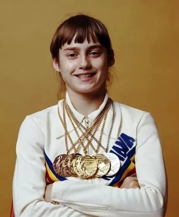 Nadia Comăneci 10 olimpico