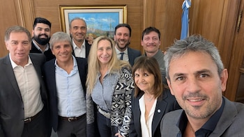 La suba del Riesgo País profundiza la interna del Gobierno y crece la presión para suspender las PASO