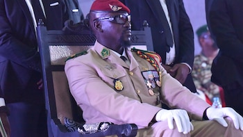 El líder de la junta