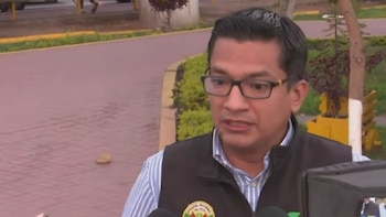 El alcalde de San Martín de Porres persiguió y atrapó a un ladrón que robó el celular a un adulto mayor