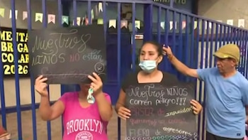 “No le digan nada a sus papitos”: denuncian agresión a escolares de seis años en El Agustino. (Foto: Captura video/ATV)