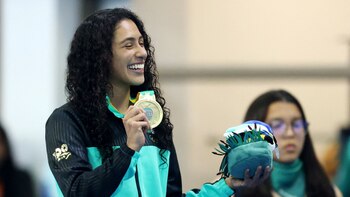 La clavadista ganó un par