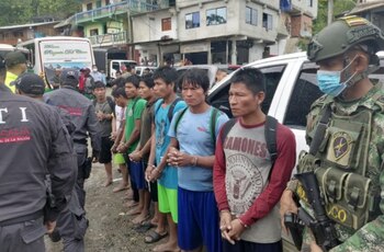 En la imagen los ocho