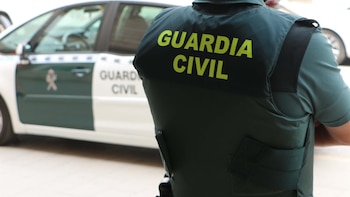 Detenido un hombre tras agredir a una mujer con un arma blanca en Lora del Río