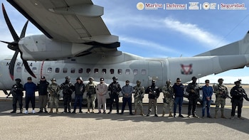 Capturan a cinco sicarios de