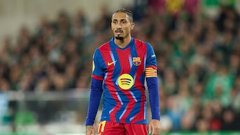 Raphinha, baja por precaución para