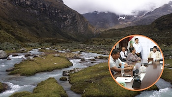 Líderes sindicales, comuneros y funcionarios