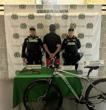 El criminal alcanzó a hurtar una bicicleta y las pertenencias a un ciudadano - crédito Policía Metropolitana de Bogotá