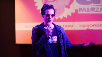 El poeta Daniel Mecca, organizador