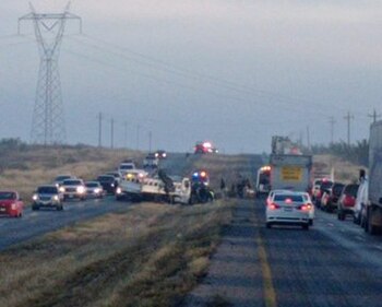El camión habría dado dos
