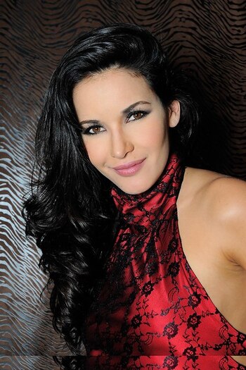 Adriana Campos, recordada por su
