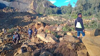 Al menos 100 personas murieron tras un deslizamiento de tierra en Papúa Nueva Guinea