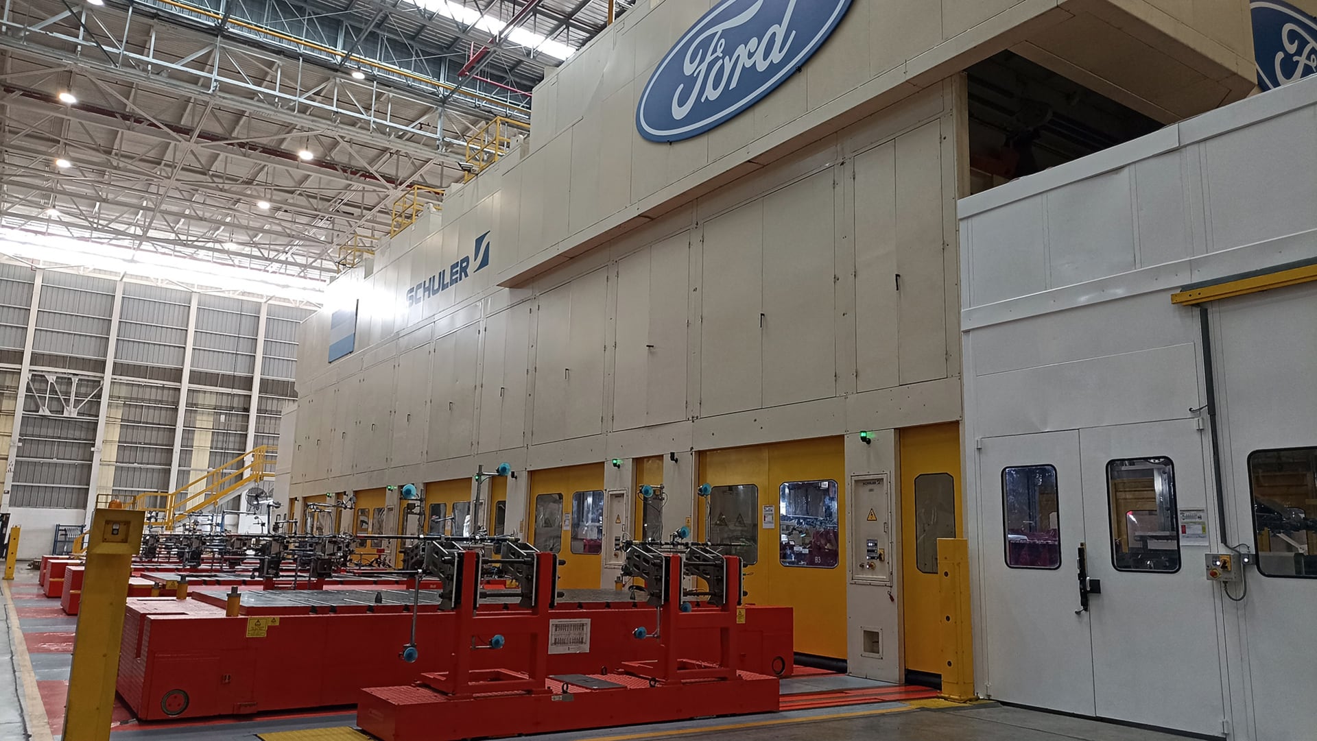 Toyota ya había apostado a pick-ups y Ford fue la siguiente compañía en hacerlo, con una gran inversión de más de USD 600 millones para producir la nueva Ford Ranger ya desde 2023