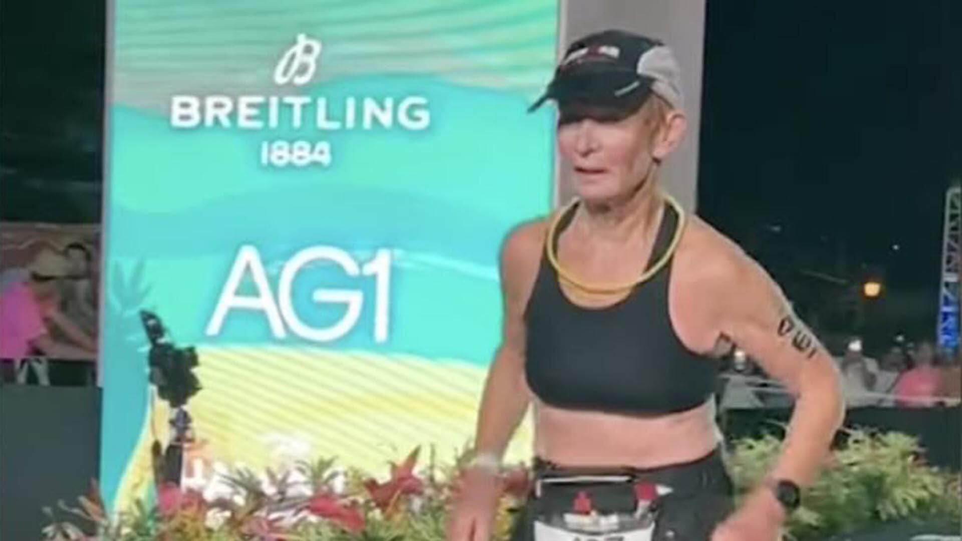 Completó los 3,8 km de natación, 180 km de bicicleta y 42 km de carrera en 16 horas 45 minutos y 26 segundos (captura de video)