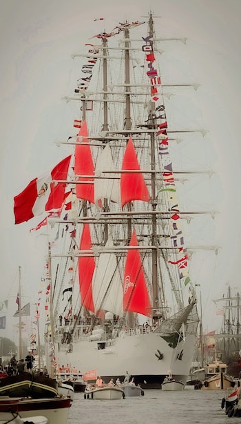 El BAP Unión luce gigantes