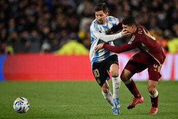Argentina's forward #10 Lionel Messi