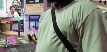 El hombre que ayuda a la mujer japonesa tras los comentarios de Aruberuto Makoto.