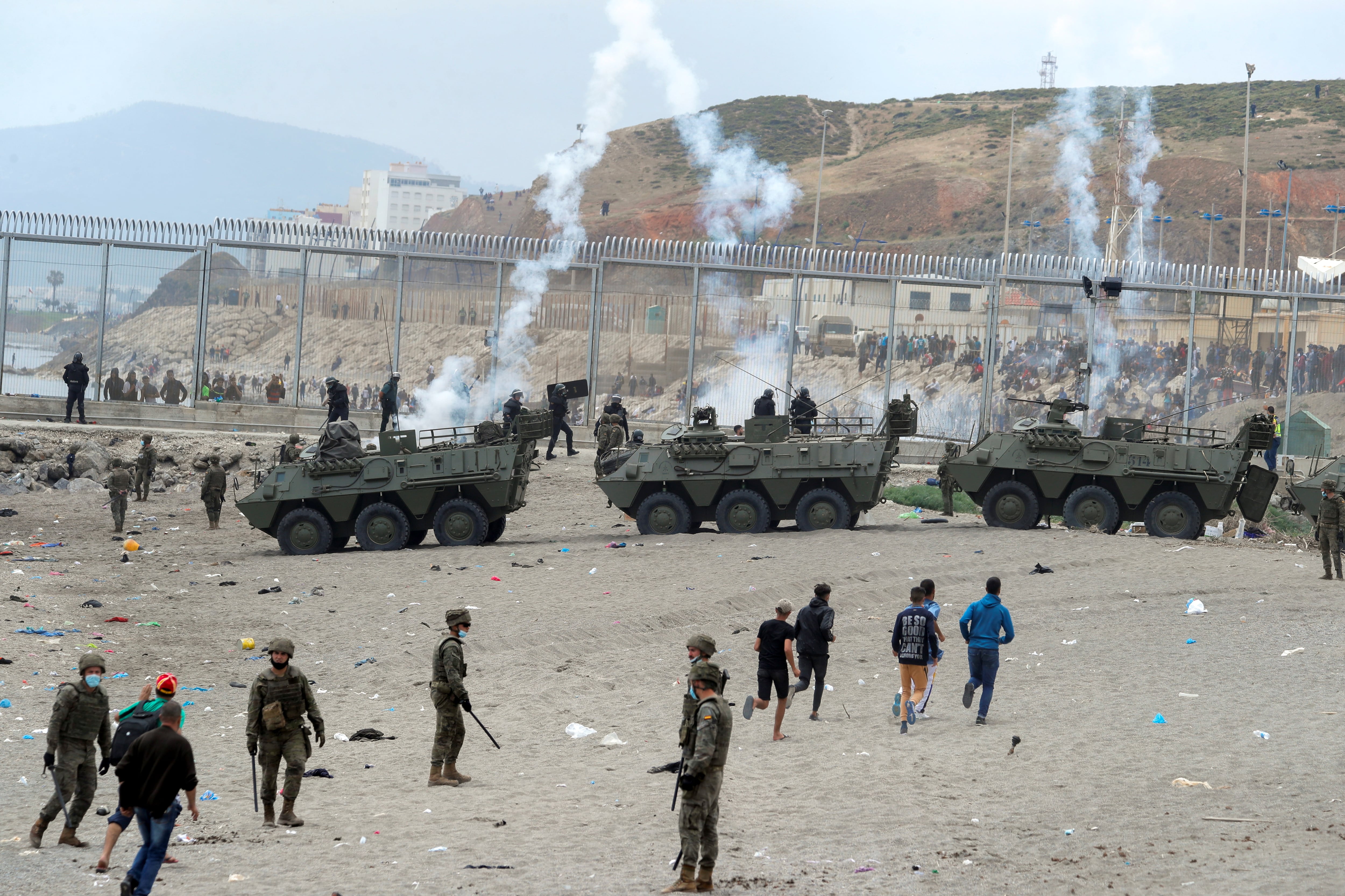 El despliegue militar y las consecuencias de la crisis migratoria de Ceuta en 2021: cientos de soldados y un cambio en las relaciones con Marruecos