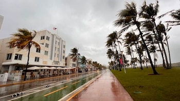 Temporal-de-lluvia-en-Miami