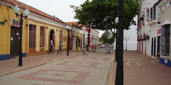 Los comercios asoman en el