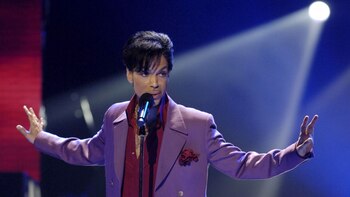 Prince apareció muerto en su