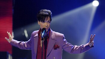 Prince apareció muerto en su