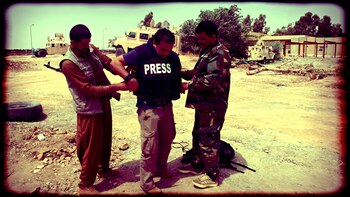 Angel Sastre es un reportero