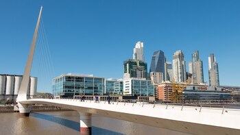 Puente de la mujer, en