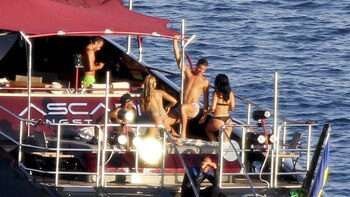 Cristiano bailó en el yate